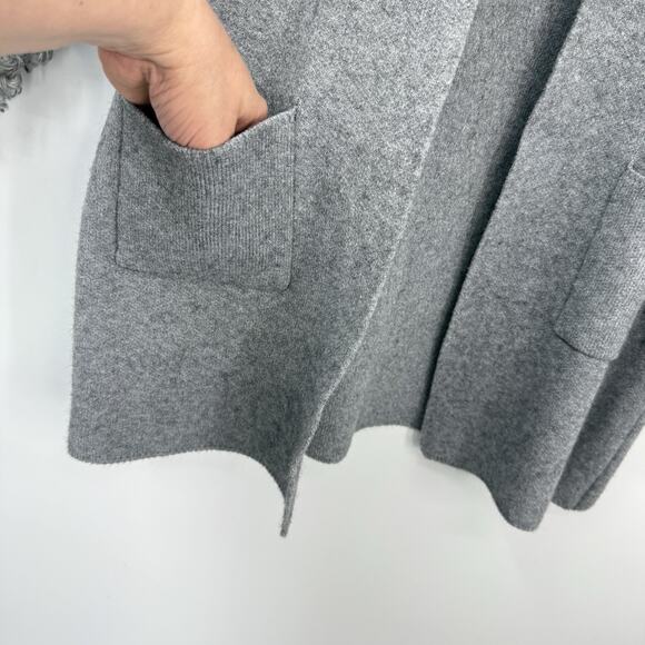 Frank Lyman Cardigan Sweater Size Large Gray Boucle knit Puff Cuffs Pockets - Picture 8 of 11
